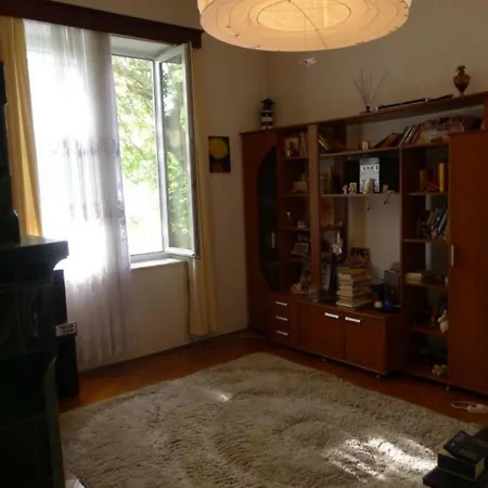 Villa spéciale 9 chambres avec piscine et jardin