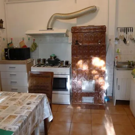Villa spéciale 9 chambres avec piscine et jardin *